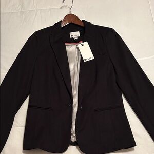 STYLUS Black Women's Blazer NWT